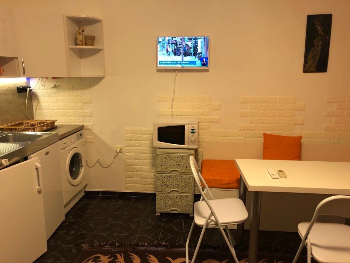 Боксониера Georgi Georgiev Apartment Varna Luaran gambar